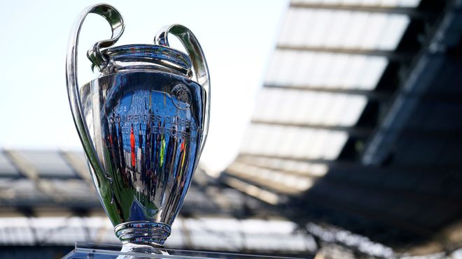 她的职业征 她的职业征